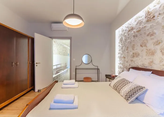 Evangelia Residenza, Elegant Stay In Herakleion!